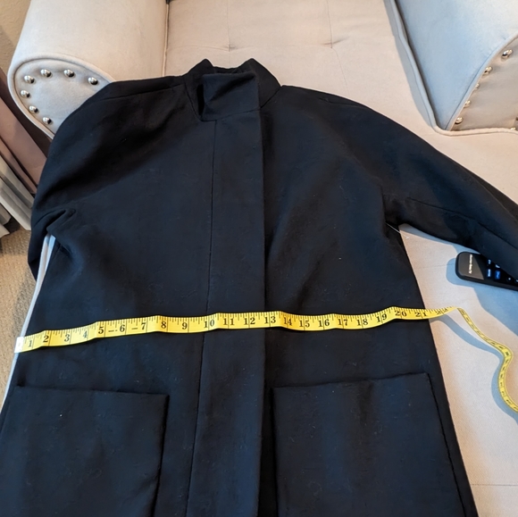 Black high neck winter coat New size M - Picture 11 of 11